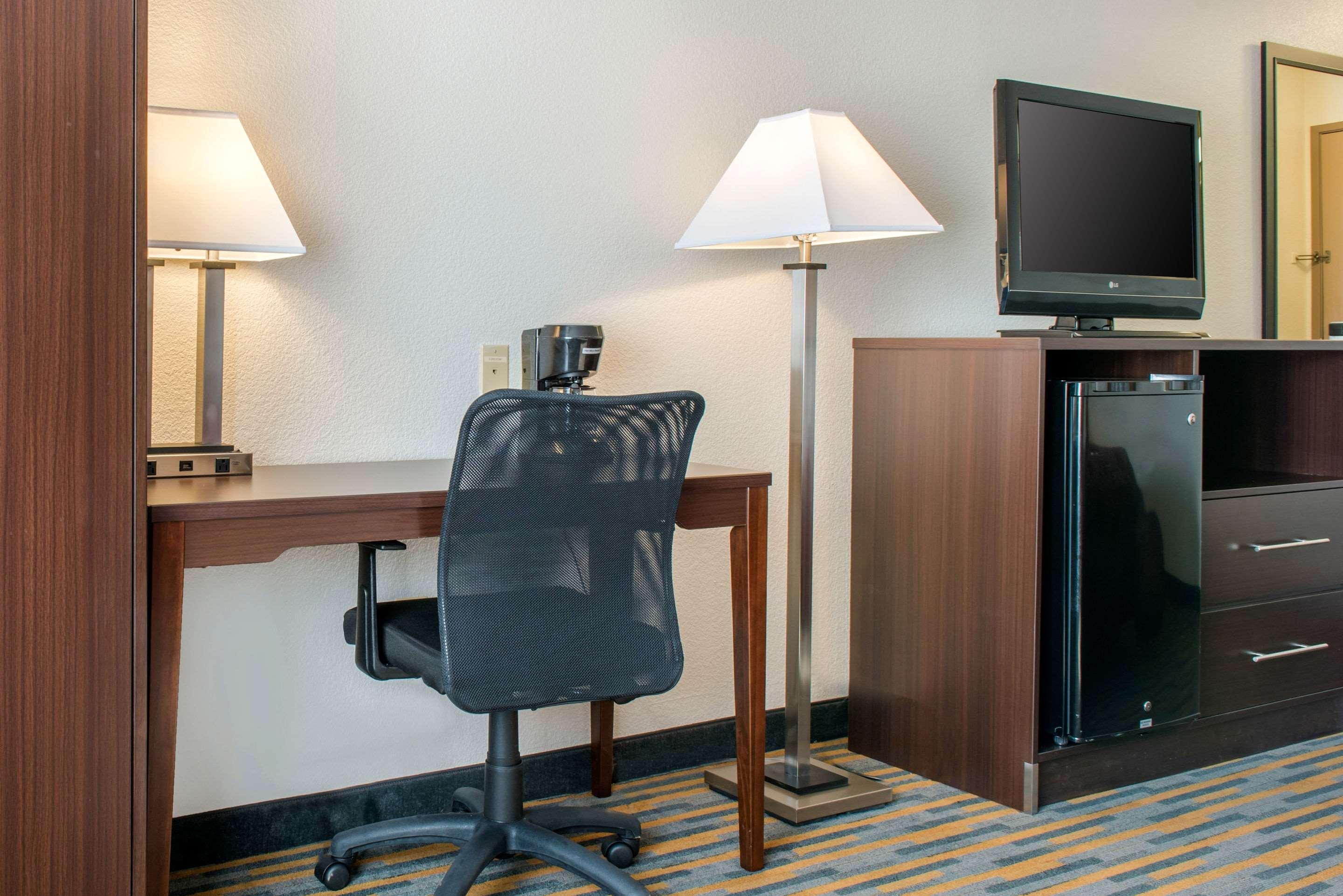 Quality Inn Noblesville-Indianapolis Exterior foto